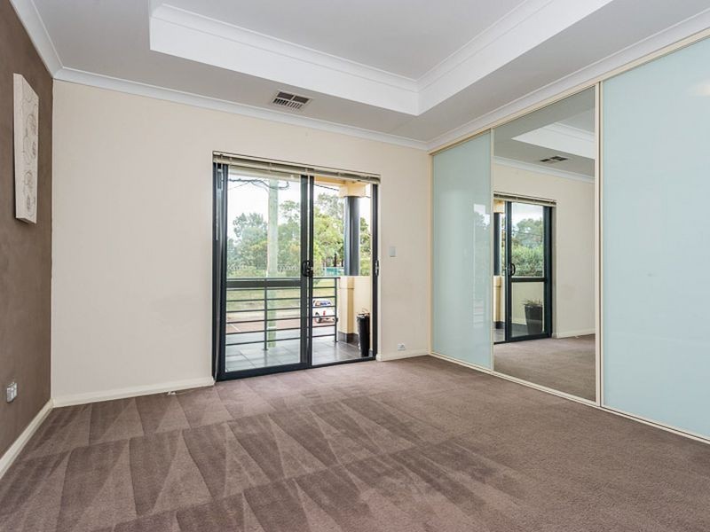 284A McDonald Street, Yokine WA 6060