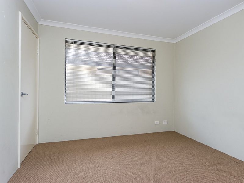 6 Srebreno Road, Wanneroo WA 6065