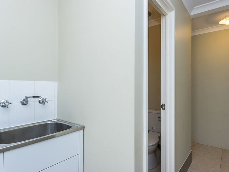 6 Srebreno Road, Wanneroo WA 6065