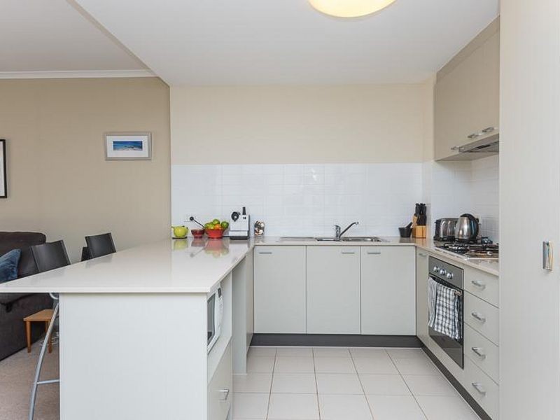 4/154 Newcastle Street, Perth WA 6000