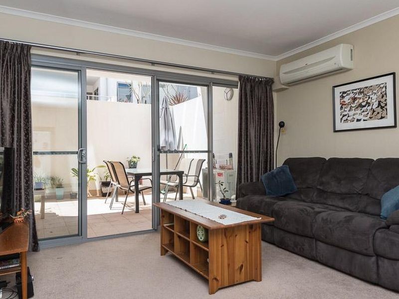 4/154 Newcastle Street, Perth WA 6000