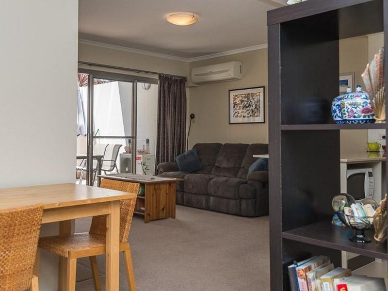 4/154 Newcastle Street, Perth WA 6000