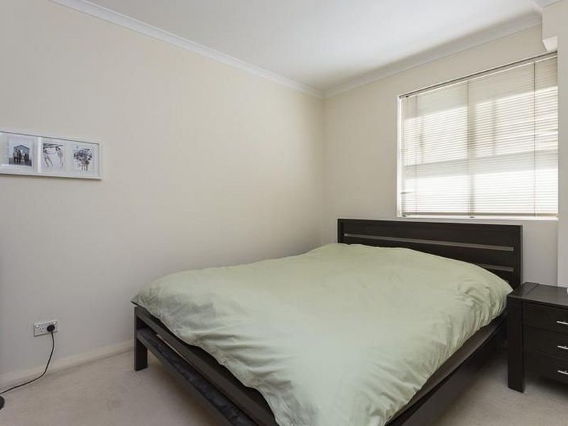 19/82 Royal Street, East Perth WA 6004