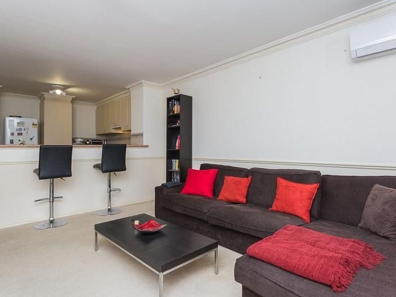 16/125 Wellington Street, East Perth WA 6004