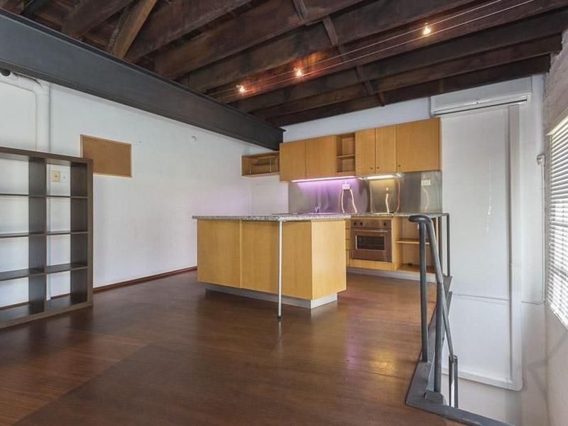 2 Saunders Street, East Perth WA 6004