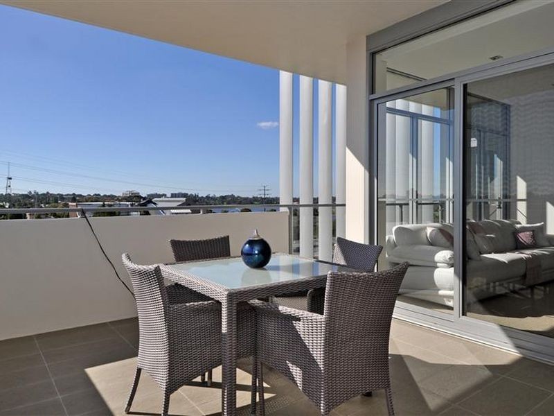 6/47 Tully Road, East Perth WA 6004