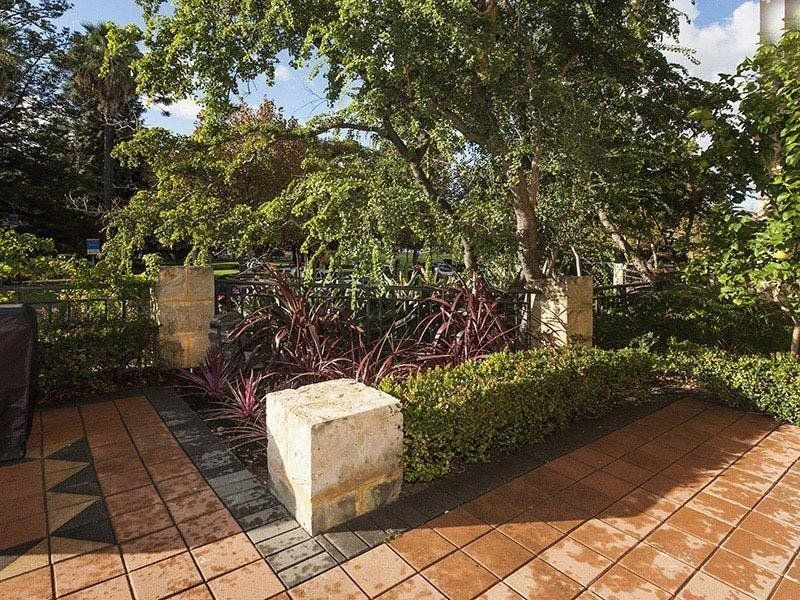 1/50 Trafalgar Road, East Perth WA 6004