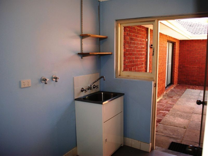 38 Mathews Place, Belmont WA 6104