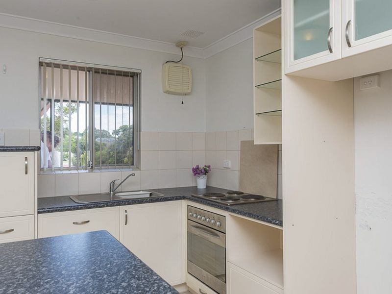 7/379 Hector Street, Yokine WA 6060