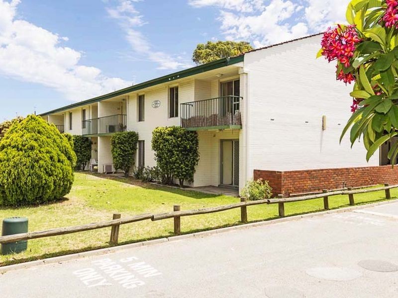 7/379 Hector Street, Yokine WA 6060