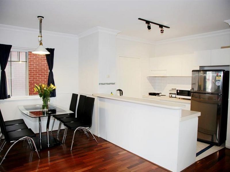 10/62 Bronte Street, East Perth WA 6004