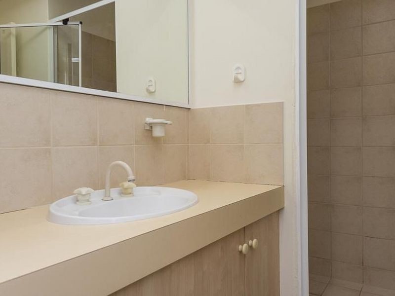 32/11 Regal Place, East Perth WA 6004