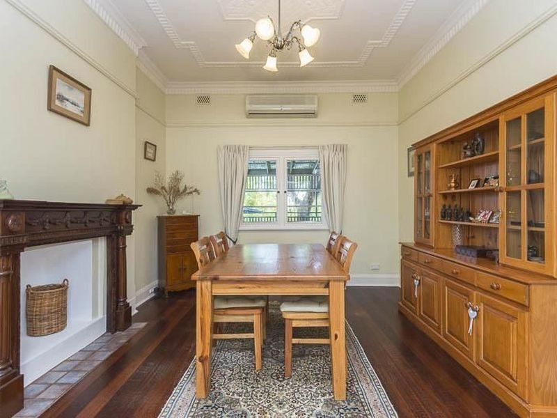 42 Kingsway, Nedlands WA 6009