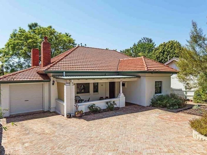 42 Kingsway, Nedlands WA 6009