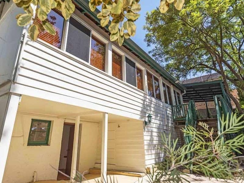 42 Kingsway, Nedlands WA 6009