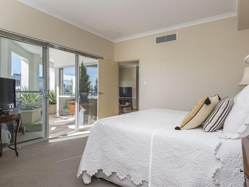 9/38 Fielder Street, East Perth WA 6004