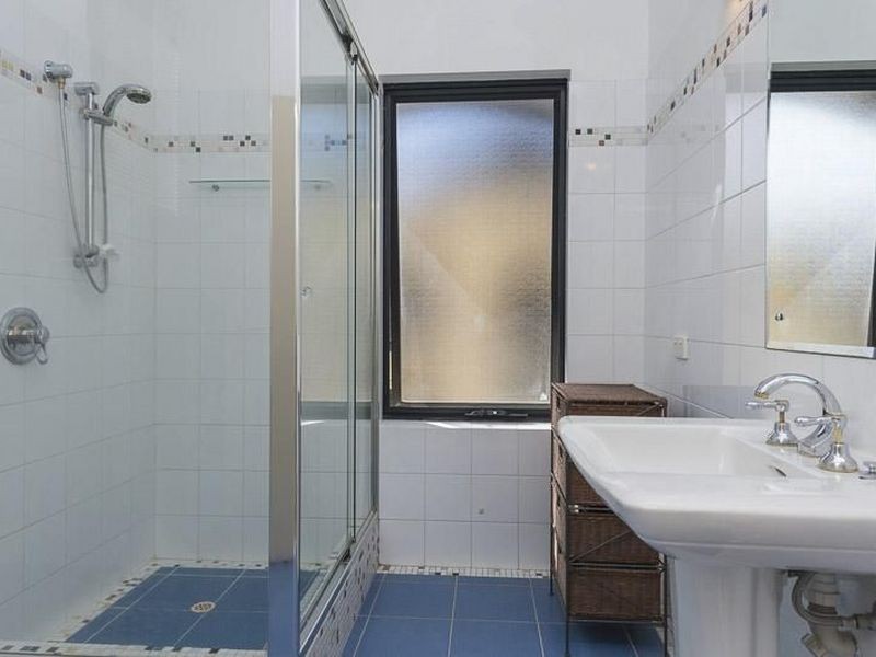 18 Jewell Lane, East Perth WA 6004