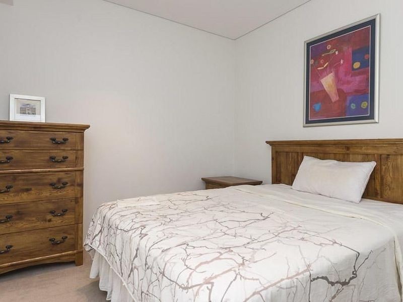 704/237 Adelaide Terrace, Perth WA 6000