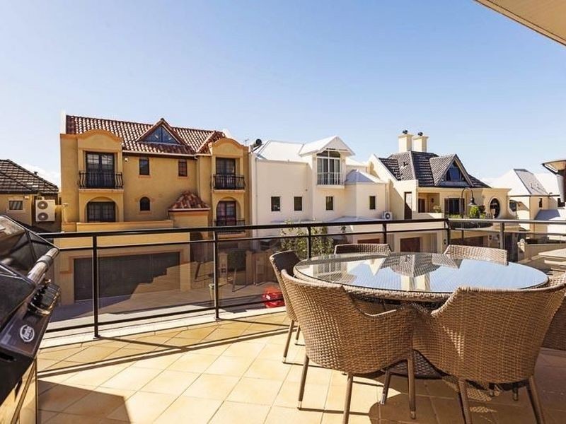 26 Victory Terrace, East Perth WA 6004