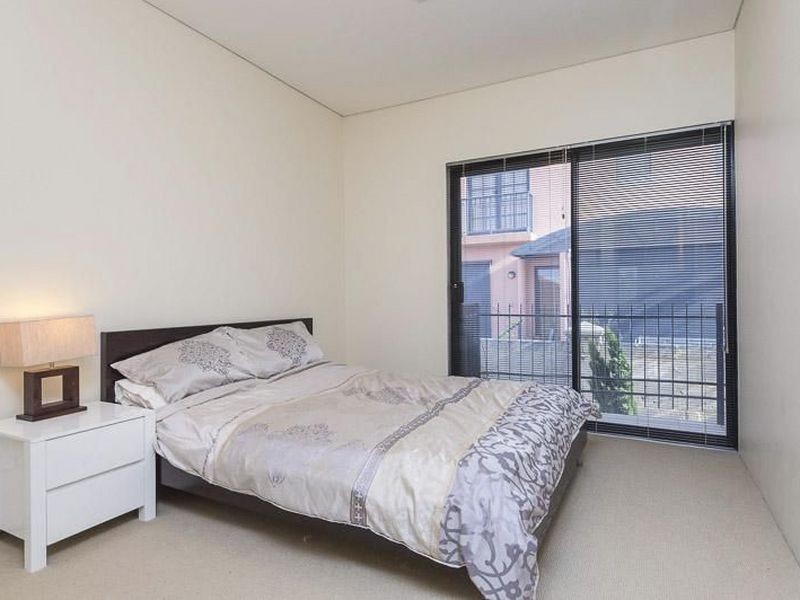 51A Haig Park Circle, East Perth WA 6004