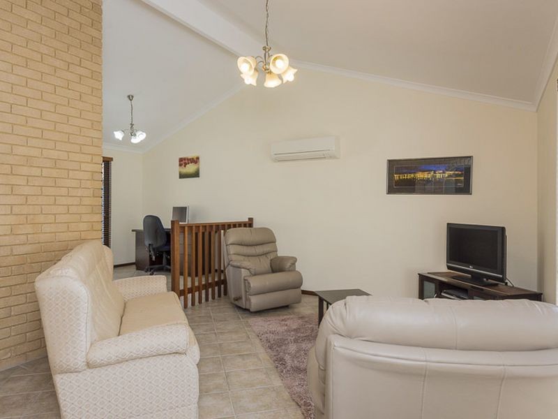 5 Dianella Drive, Dianella WA 6059