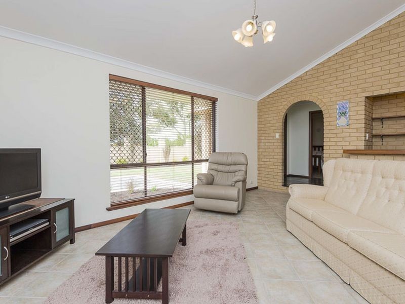 5 Dianella Drive, Dianella WA 6059