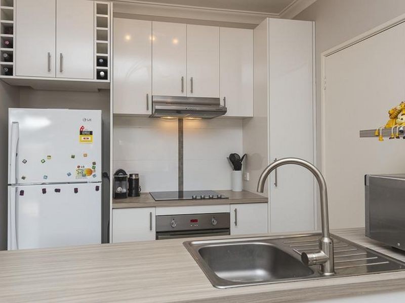 2/62 Bronte Street, East Perth WA 6004