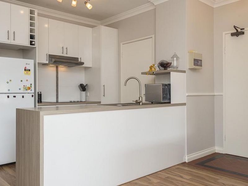 2/62 Bronte Street, East Perth WA 6004
