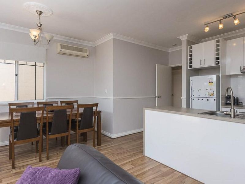 2/62 Bronte Street, East Perth WA 6004