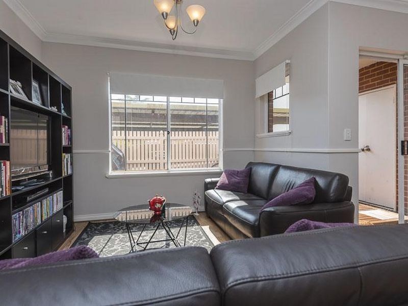 2/62 Bronte Street, East Perth WA 6004