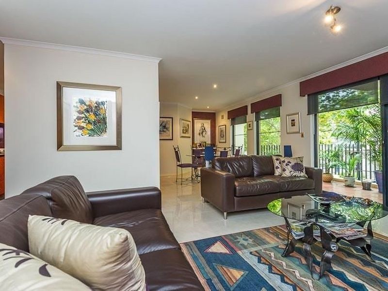 5/60 Henry Lawson Walk, East Perth WA 6004