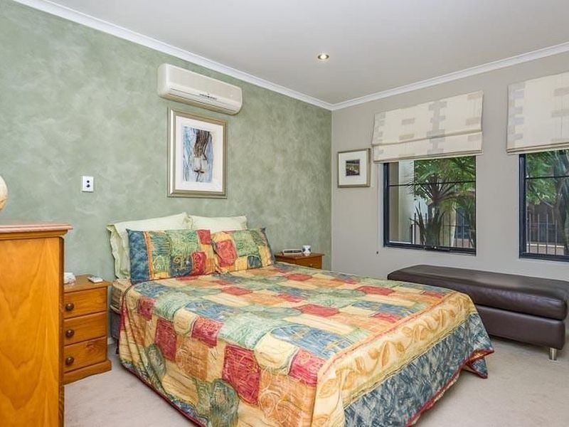 5/60 Henry Lawson Walk, East Perth WA 6004