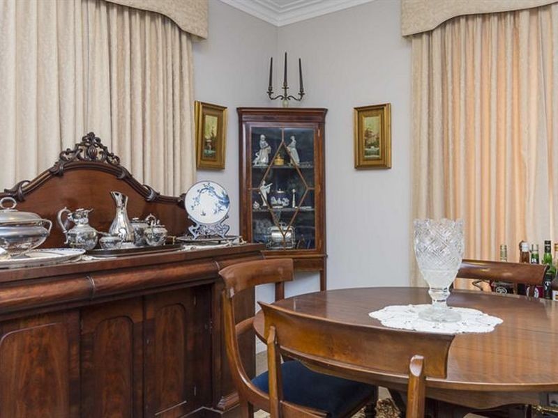 8/25 Haig Park Circle, East Perth WA 6004