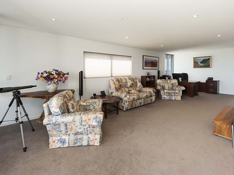 1105/2 Oldfield Street, Burswood WA 6100