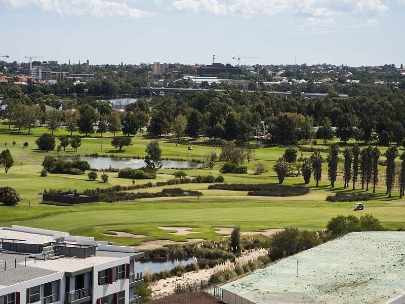 1105/2 Oldfield Street, Burswood WA 6100