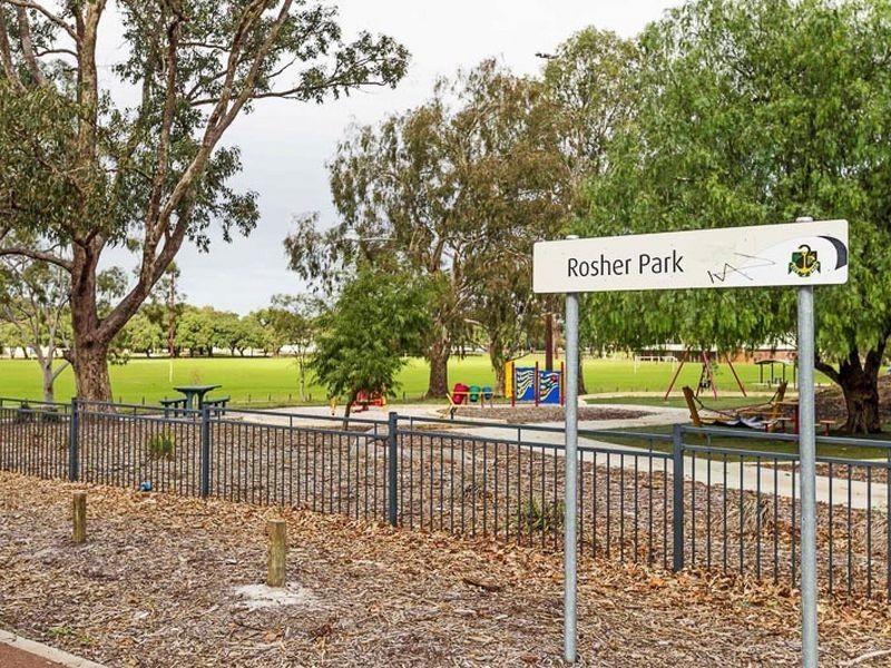 5 Arbon Way, Lockridge WA 6054