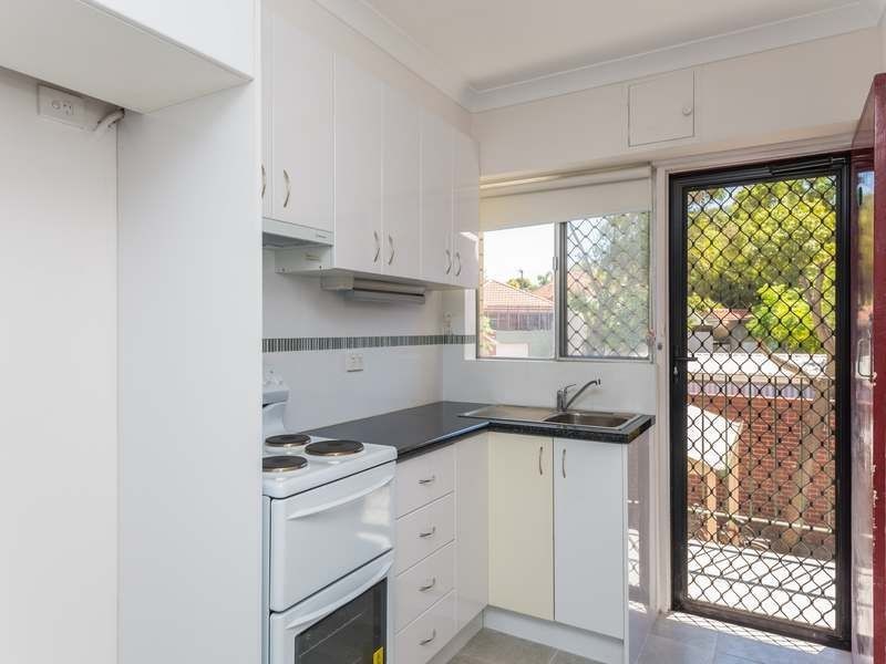 8/45 Kitchener Avenue, Burswood WA 6100