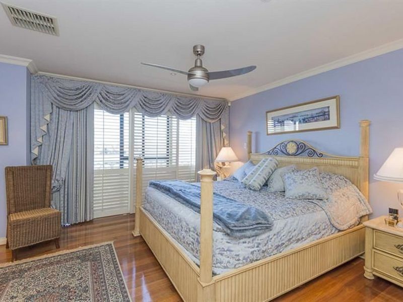 8 Vanguard Terrace, East Perth WA 6004