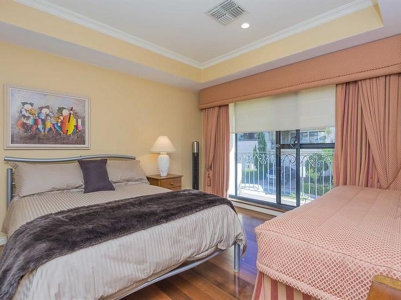 8 Vanguard Terrace, East Perth WA 6004