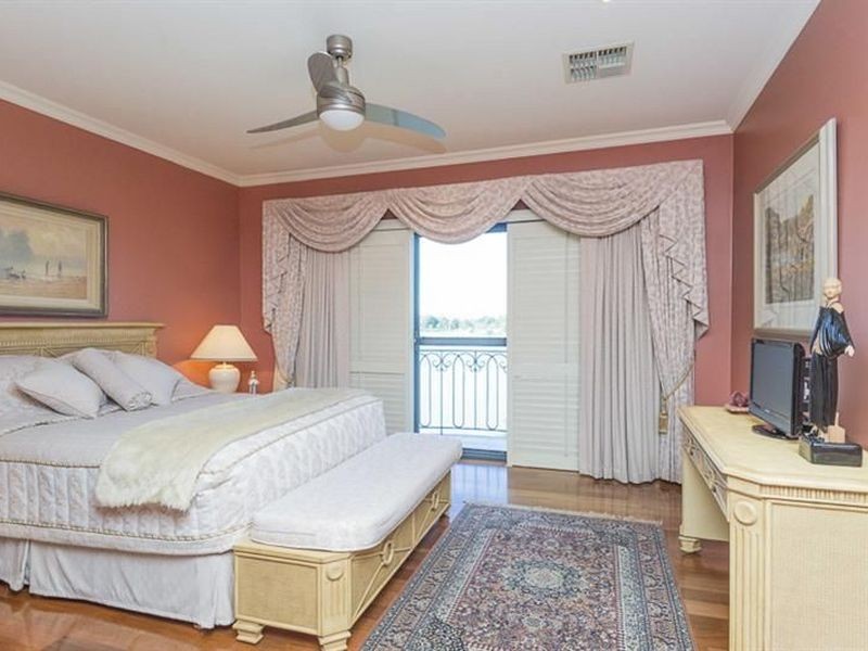 8 Vanguard Terrace, East Perth WA 6004