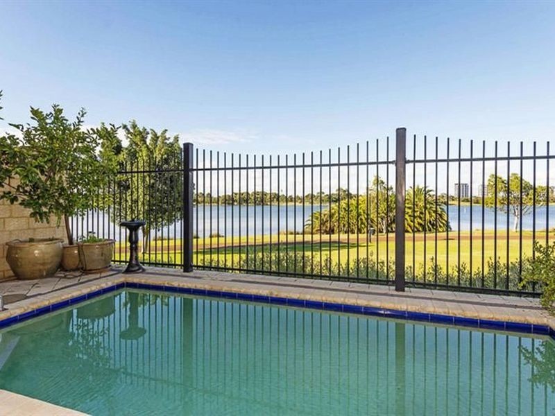 8 Vanguard Terrace, East Perth WA 6004