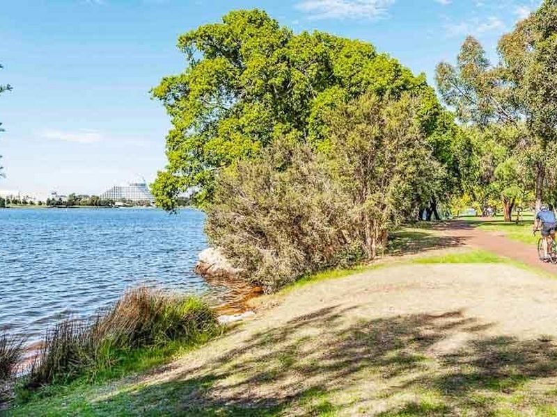 8 Vanguard Terrace, East Perth WA 6004