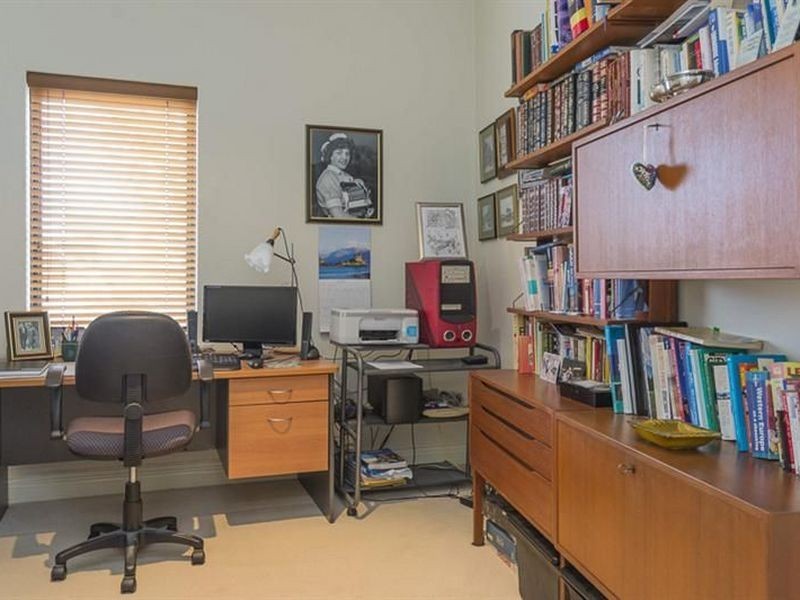 22B Haig Park Circle, East Perth WA 6004