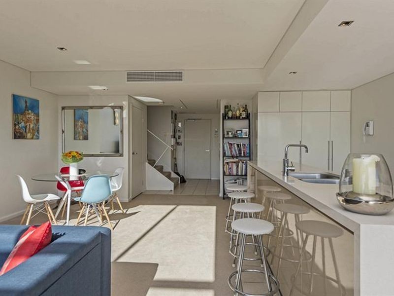 18/50 Royal Street, East Perth WA 6004