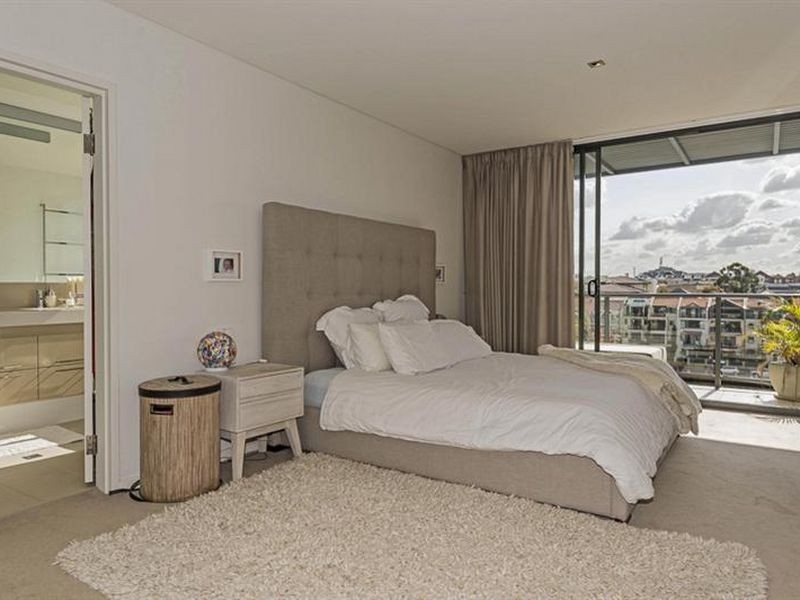 18/50 Royal Street, East Perth WA 6004