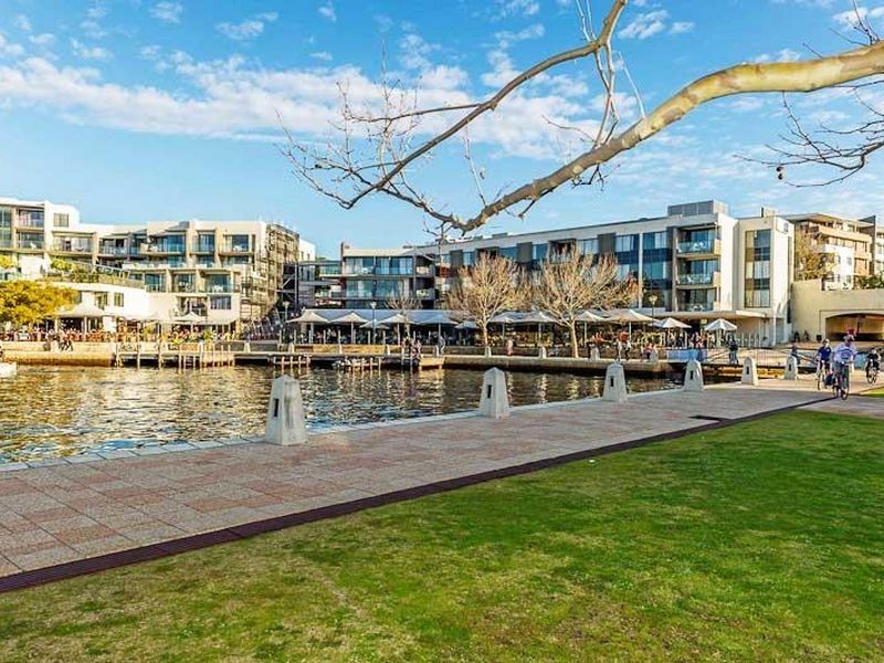 18/50 Royal Street, East Perth WA 6004