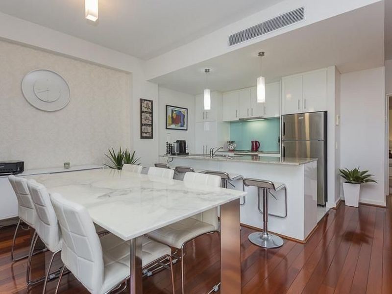 24/11 Bennett Street, East Perth WA 6004