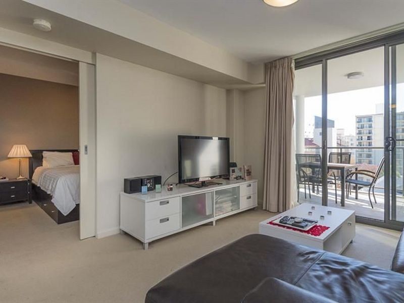 61/131 Adelaide Terrace, East Perth WA 6004