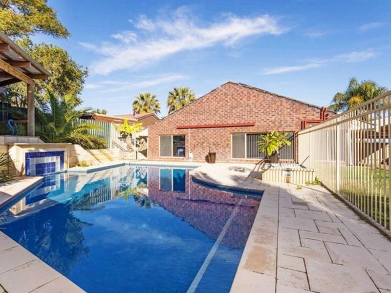 28 Lalina Way, Wanneroo WA 6065