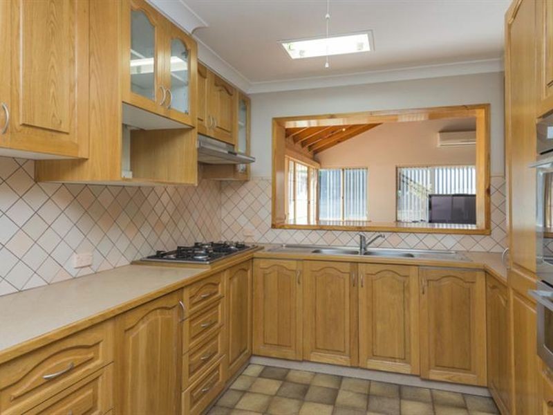 28 Lalina Way, Wanneroo WA 6065